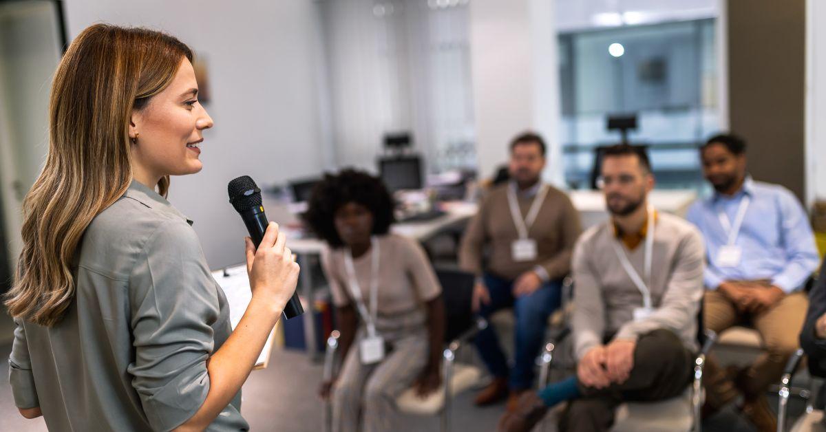 Master the Art of a Two-Minute Speech: Quick Tips & Tricks